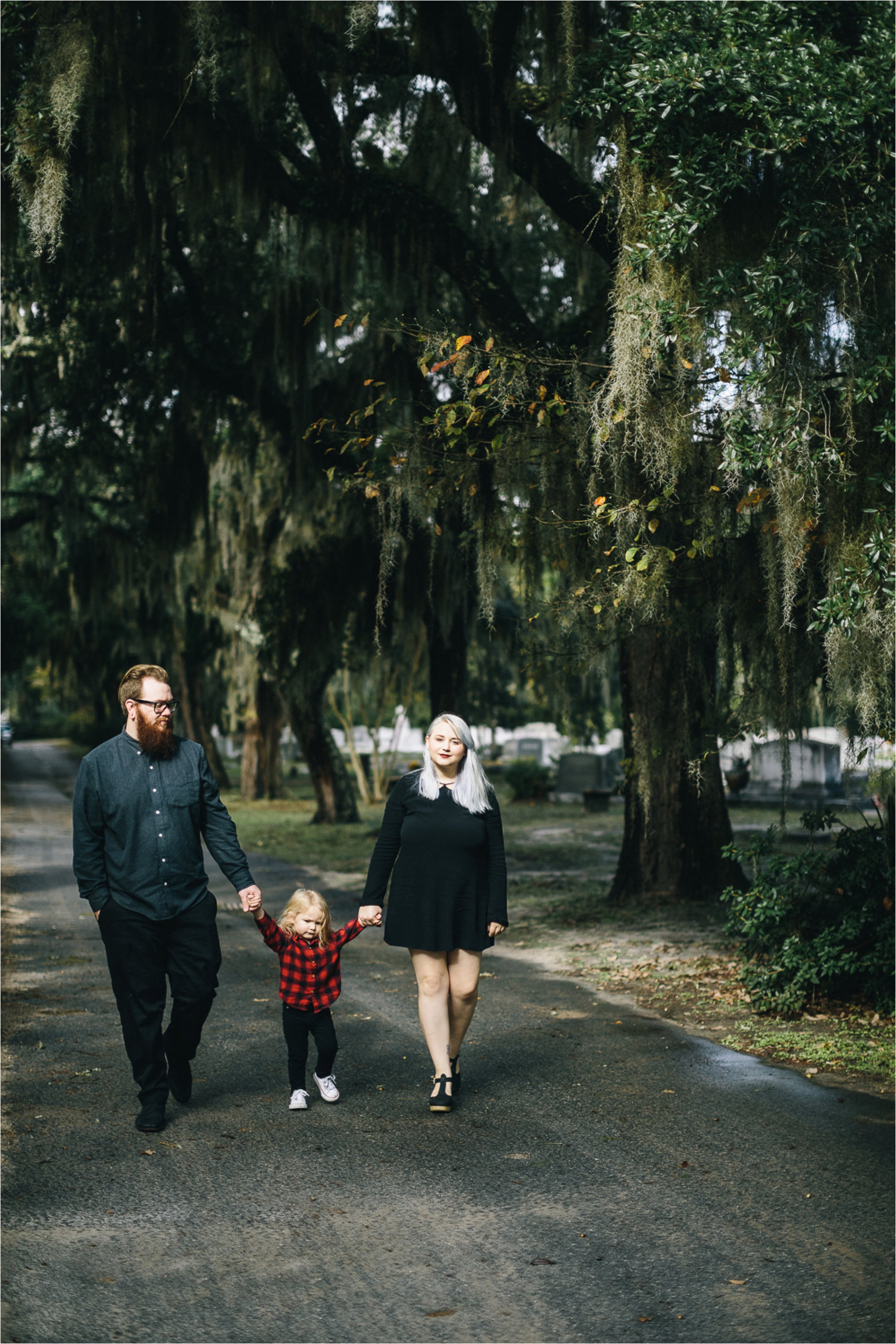 The Pendarvis Family Portrait Session Bonaventure Cemetery